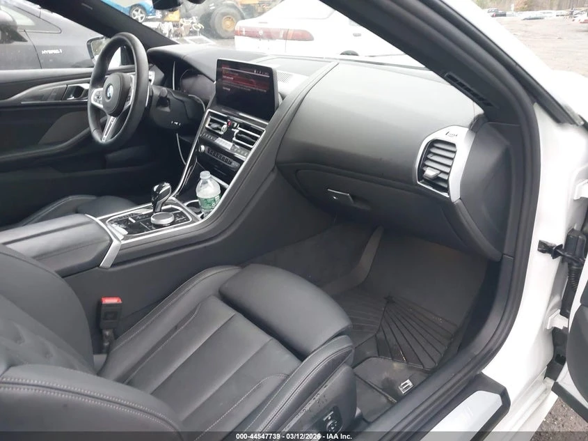BMW M8 4.4l 50I xDrive | Mobile.bg � ����������� 5