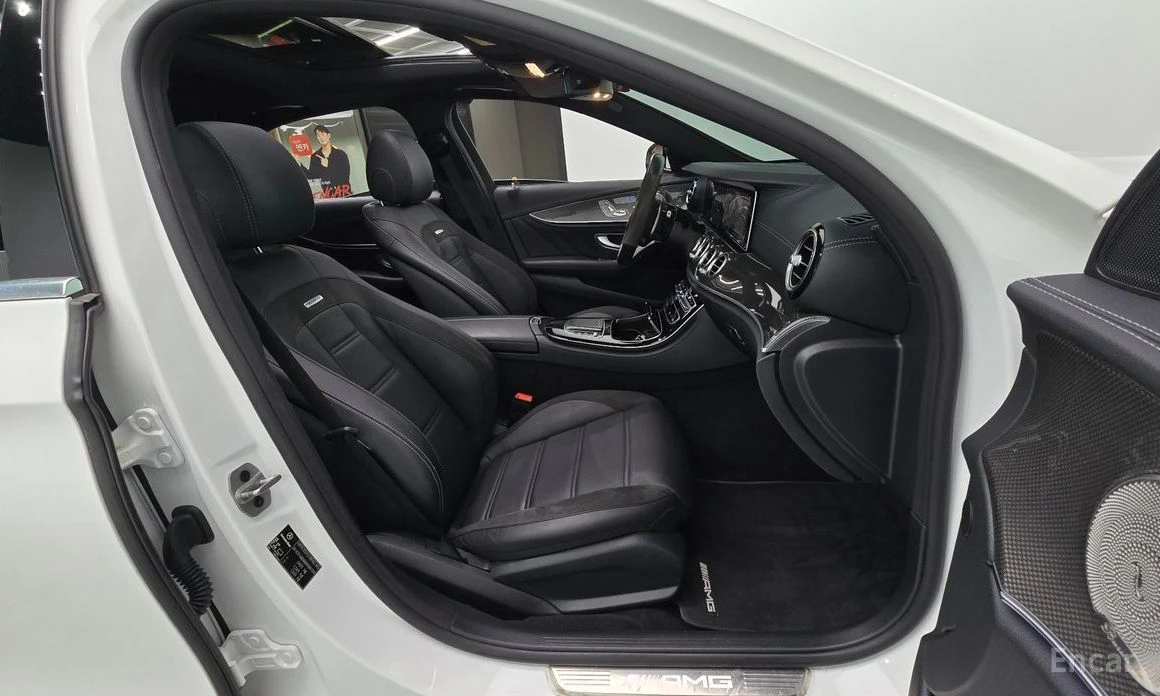 Mercedes-Benz E 53 AMG 4MATIC* FACE* BURMESTER* HEAD-UP* 360 CAM* ПАНОРАМ, снимка 10 - Автомобили и джипове - 54214583