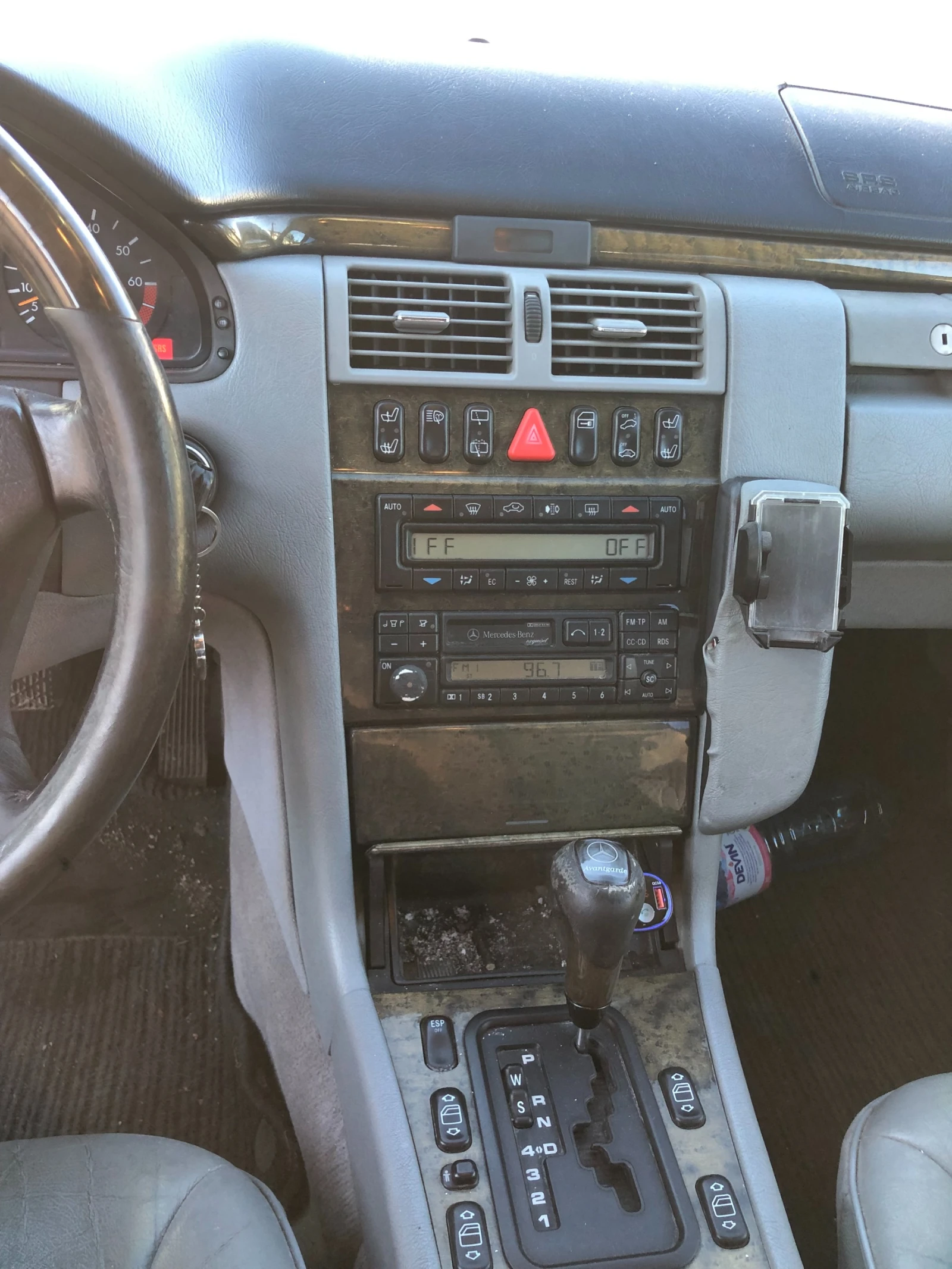 Mercedes-Benz E 420, снимка 14 - Автомобили и джипове - 54221509