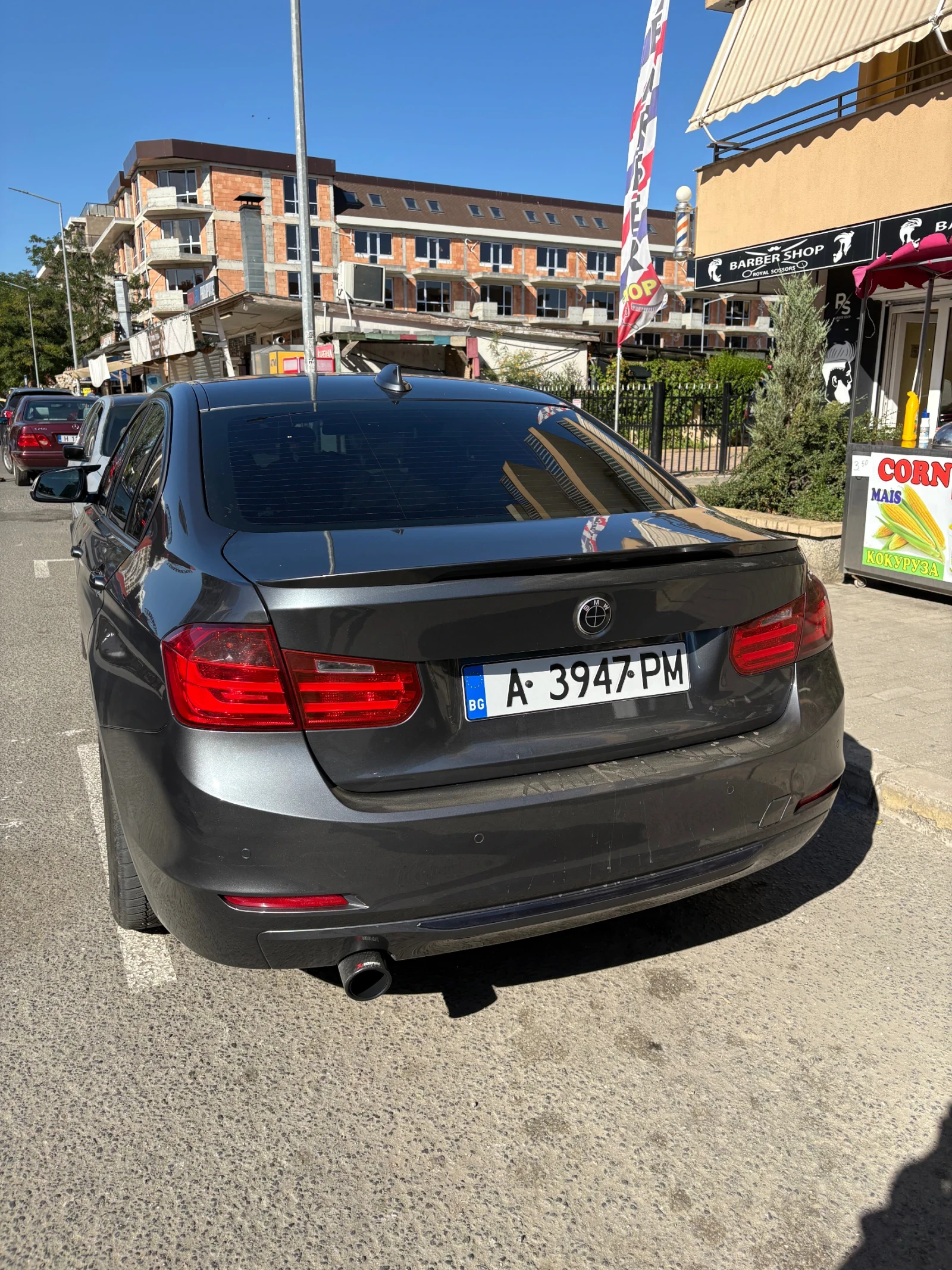 BMW 320 320d xDrive, снимка 8 - Автомобили и джипове - 54266802