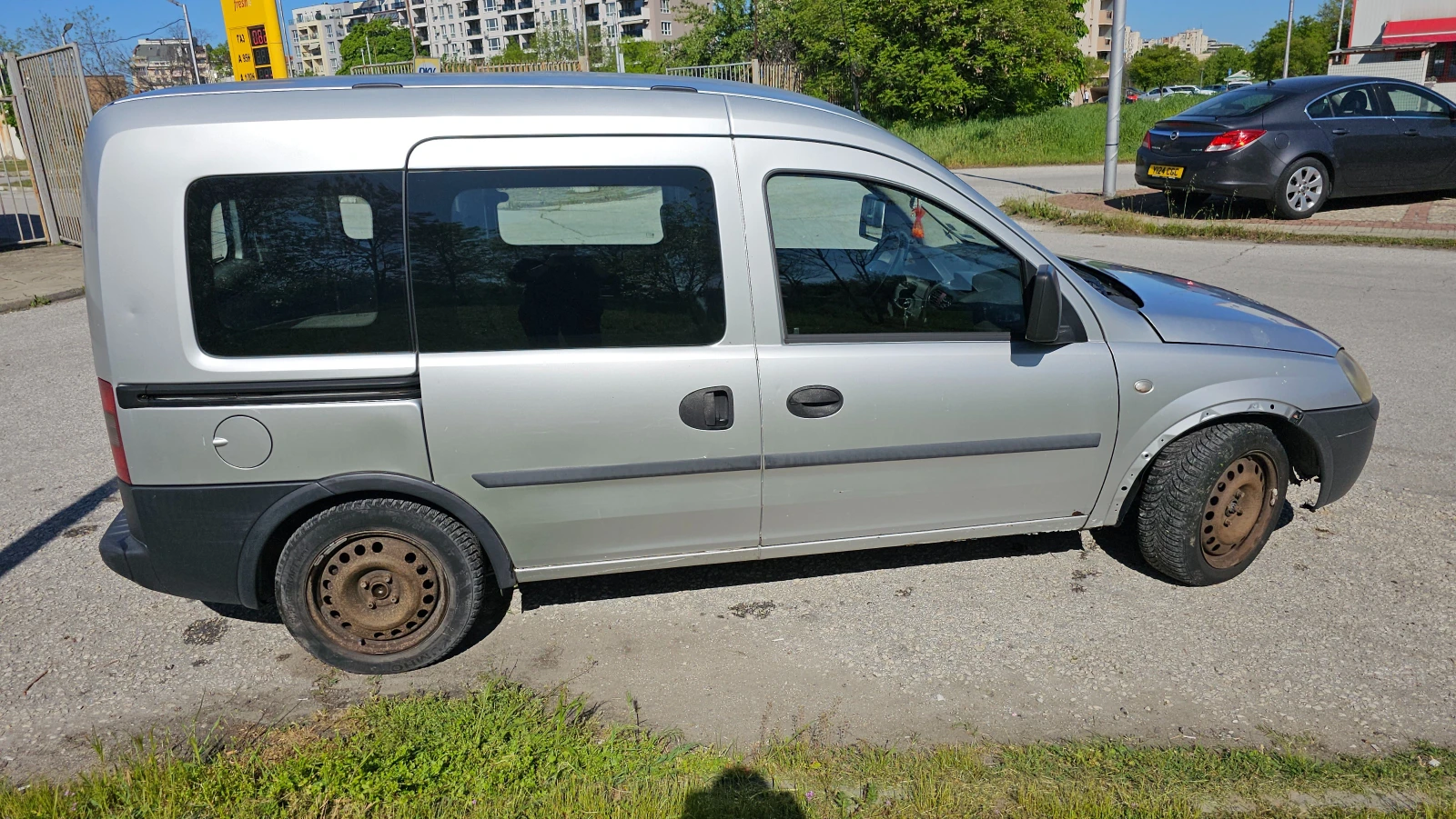 Opel Combo Фабричен Метан, снимка 4 - Автомобили и джипове - 54396146