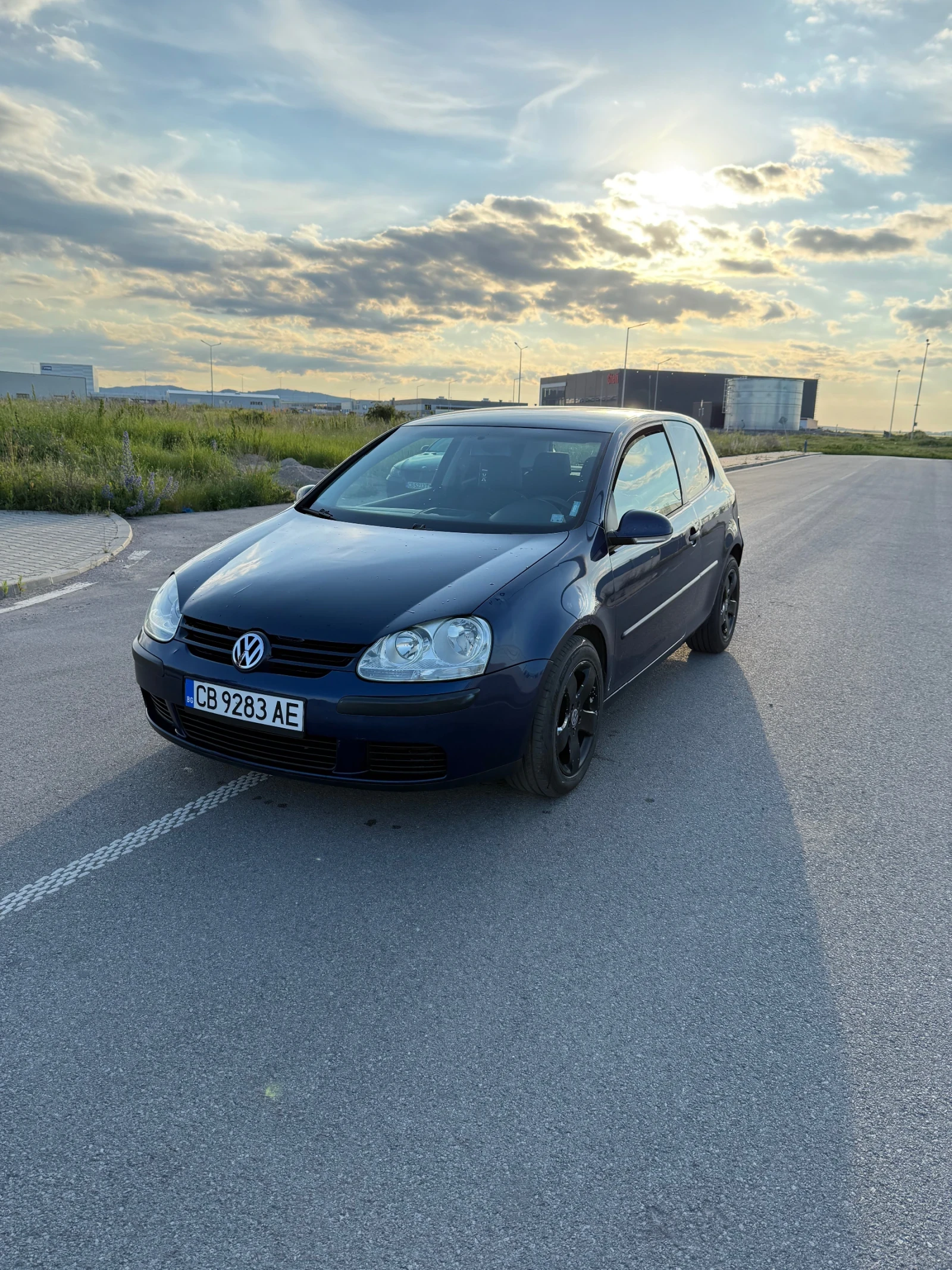 VW Golf, снимка 2 - Автомобили и джипове - 54853892