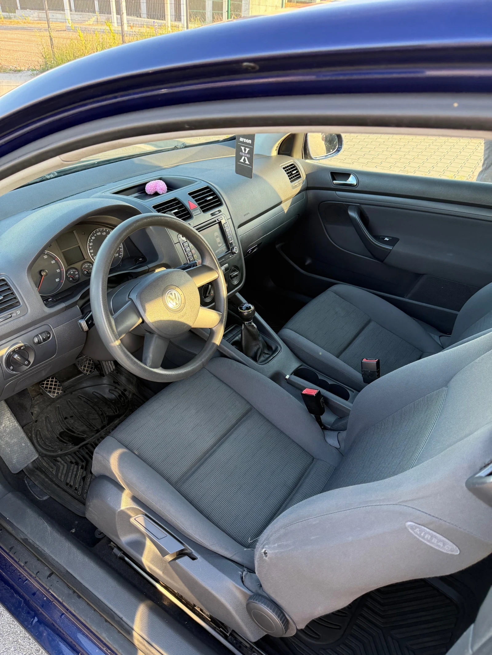 VW Golf, снимка 5 - Автомобили и джипове - 54853892