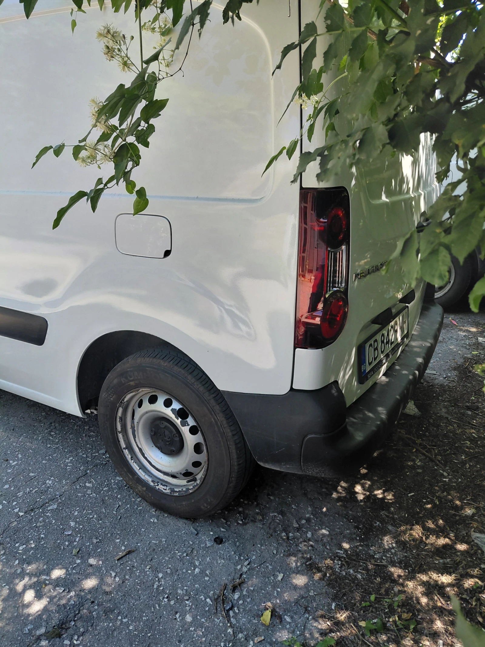 Peugeot Partner 1.6 НDI , снимка 6 - Автомобили и джипове - 55020919