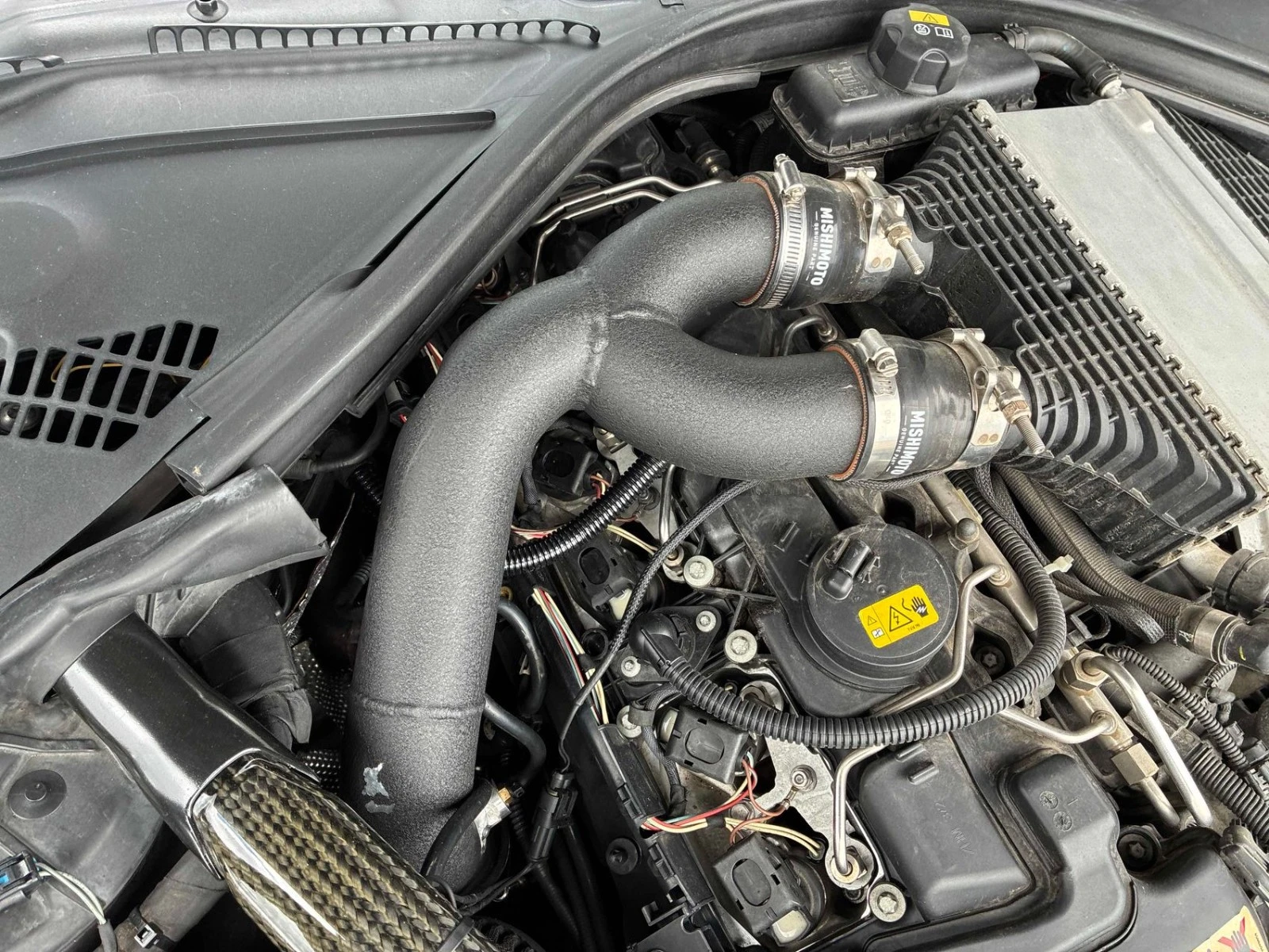 BMW M3 Individual Single TurboАвтокредит Цена до България, снимка 14 - Автомобили и джипове - 55584085