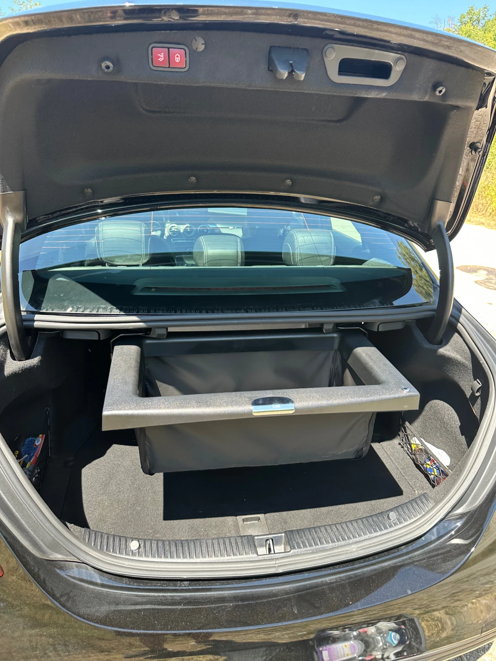 Mercedes-Benz C 300, снимка 13 - Автомобили и джипове - 55656854