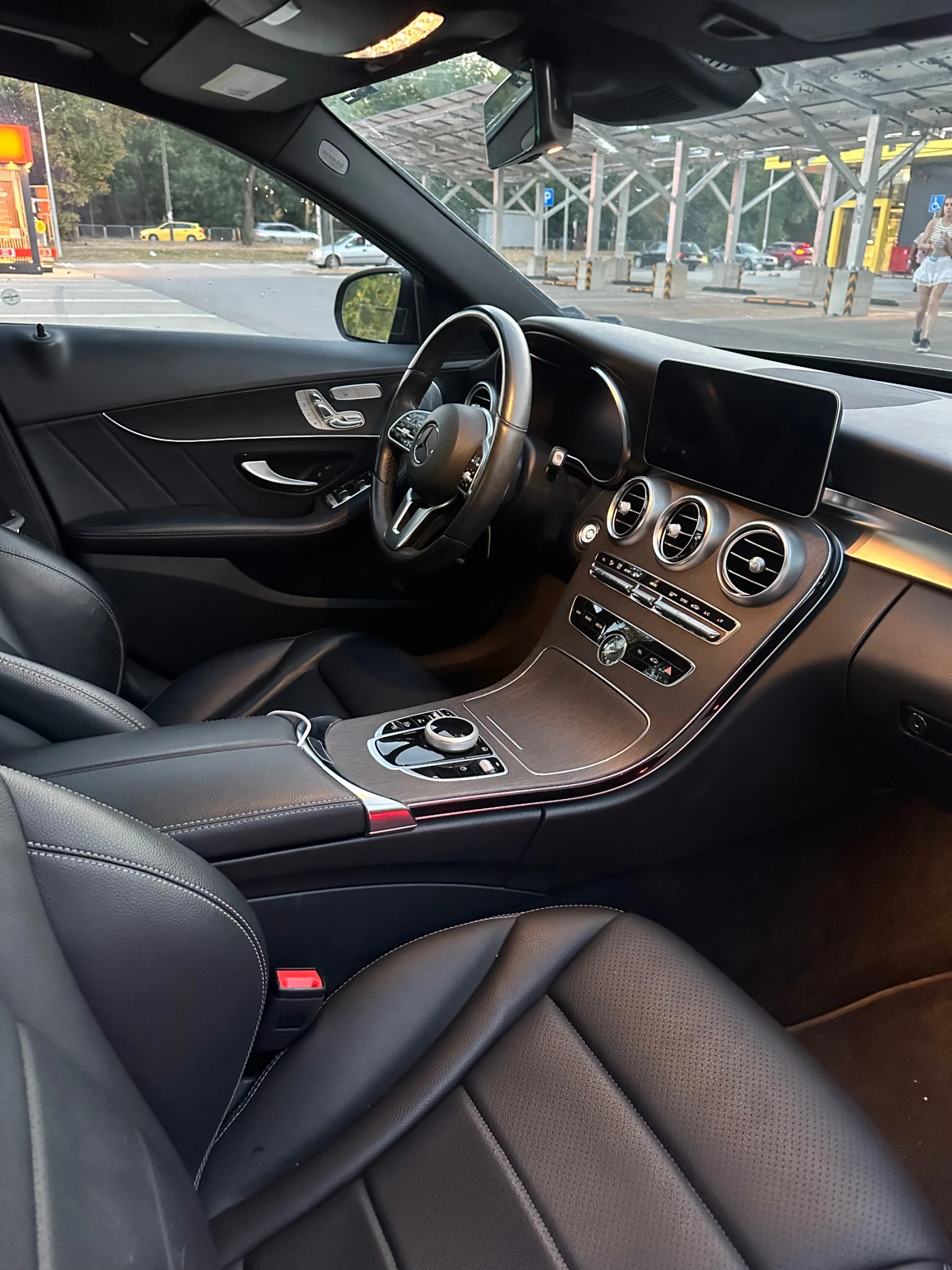Mercedes-Benz C 300, снимка 7 - Автомобили и джипове - 55656854
