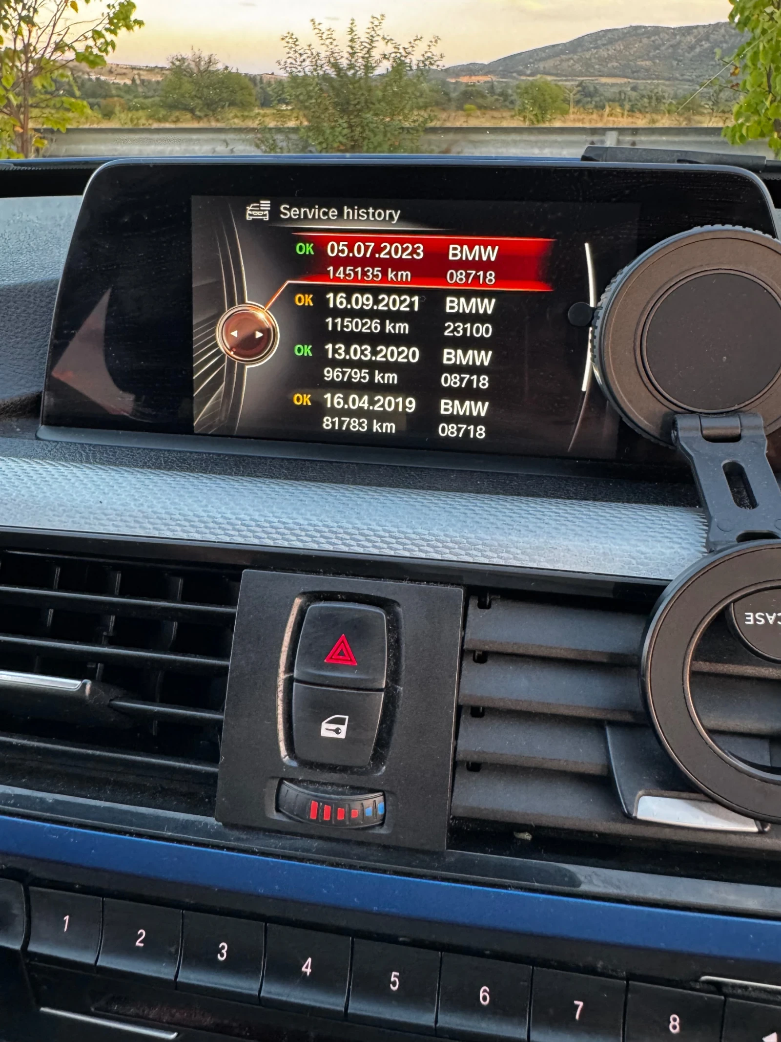 BMW 330 D GT xdrive M-Sport, снимка 8 - Автомобили и джипове - 55838301