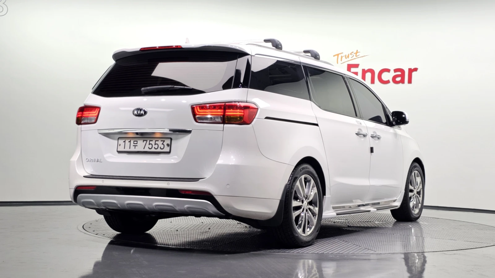 Kia Carnival BLIND SPOT ��. �������� ������ ����* encareu.com | Mobile.bg � ����������� 2