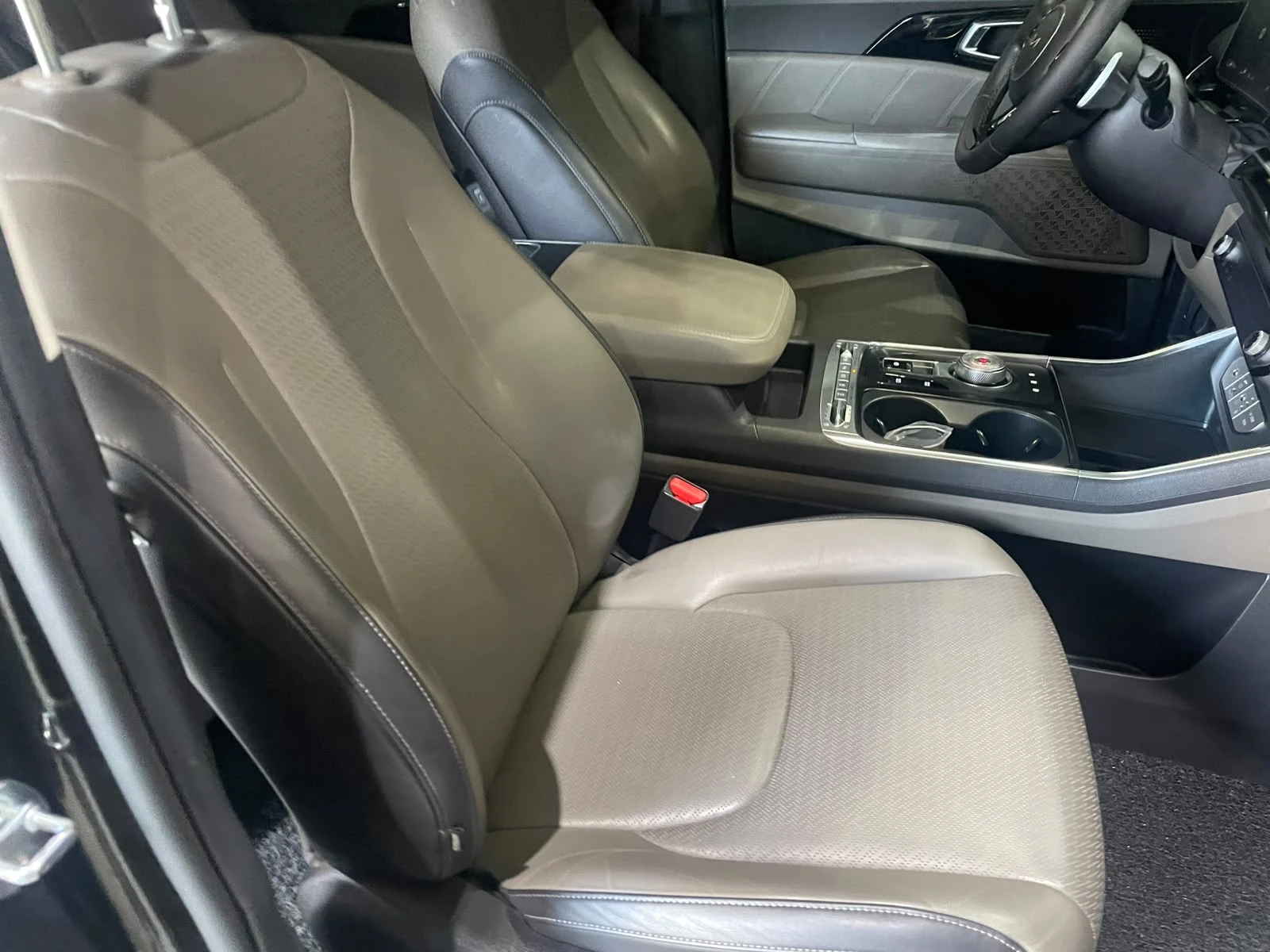 Kia Carnival 2.2D ! 8+ 1 ! Gravity !, снимка 9 - Автомобили и джипове - 56208464