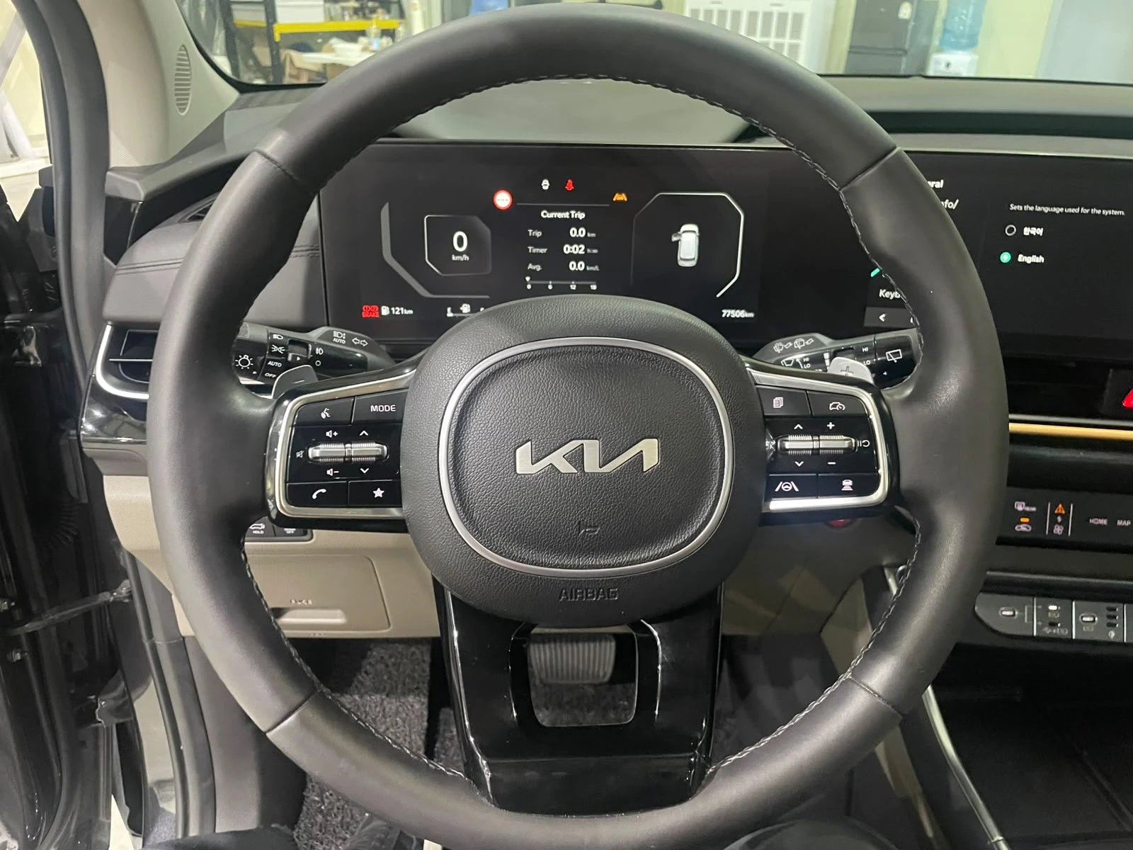 Kia Carnival 2.2D ! 8+ 1 ! Gravity !, снимка 14 - Автомобили и джипове - 56208464