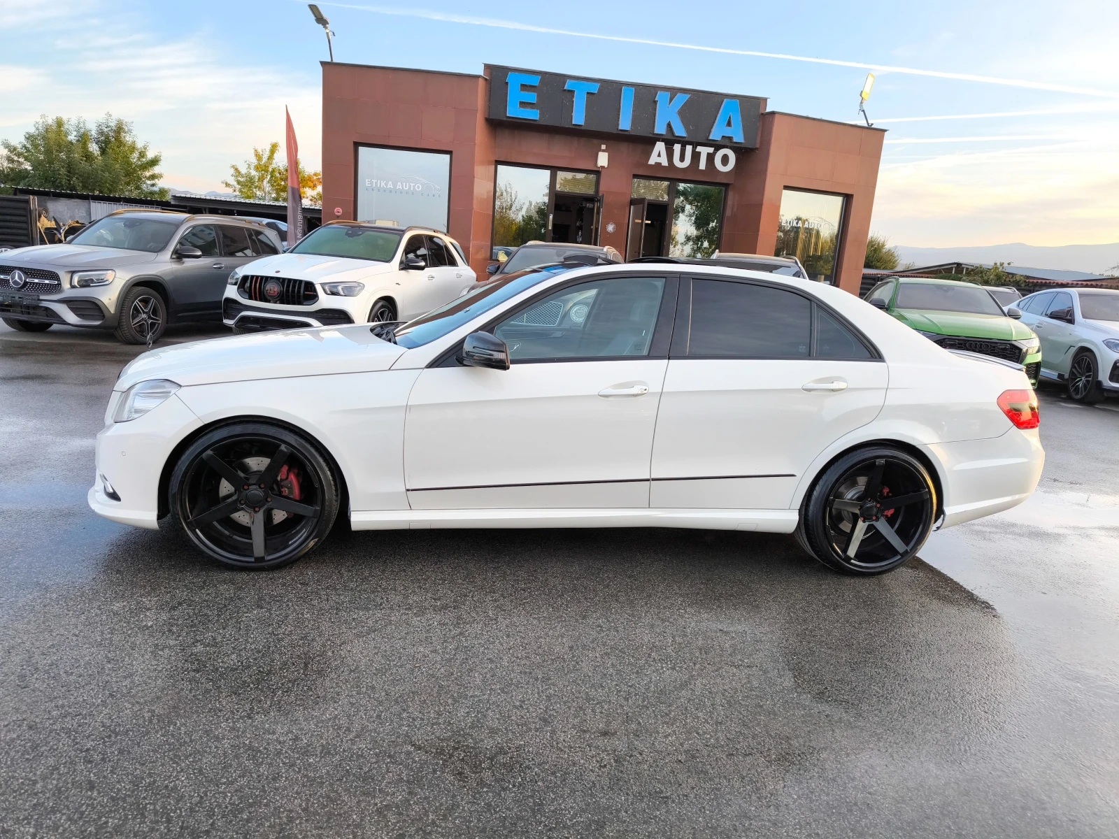 Mercedes-Benz E 350 AMG OPTIK-265k.c-DISTRONIK-PANORAMA-����������-FUL | Mobile.bg � ����������� 4