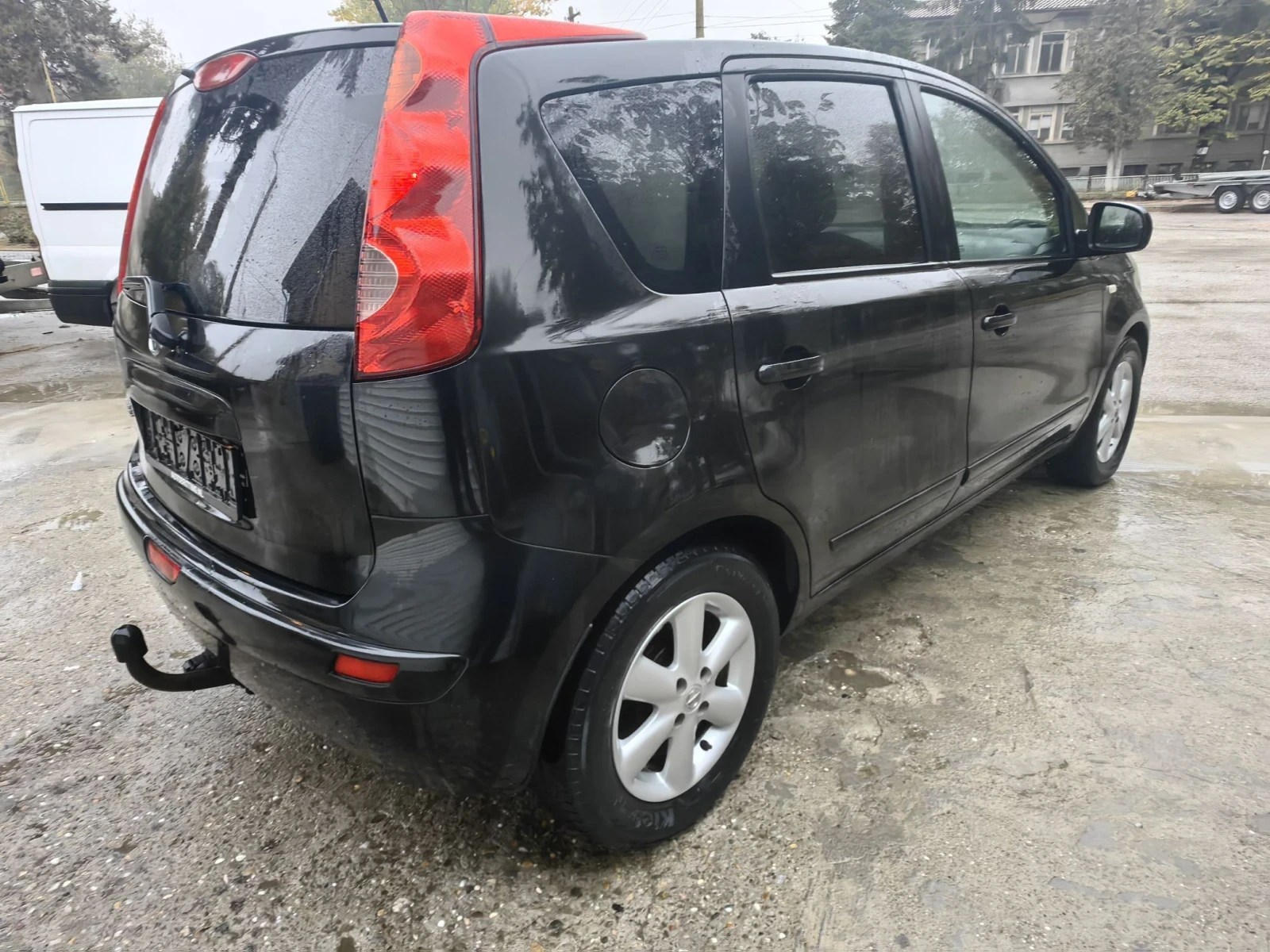 Nissan Note 1.4i 80kc BENZIN!! , снимка 6 - Автомобили и джипове - 56745400