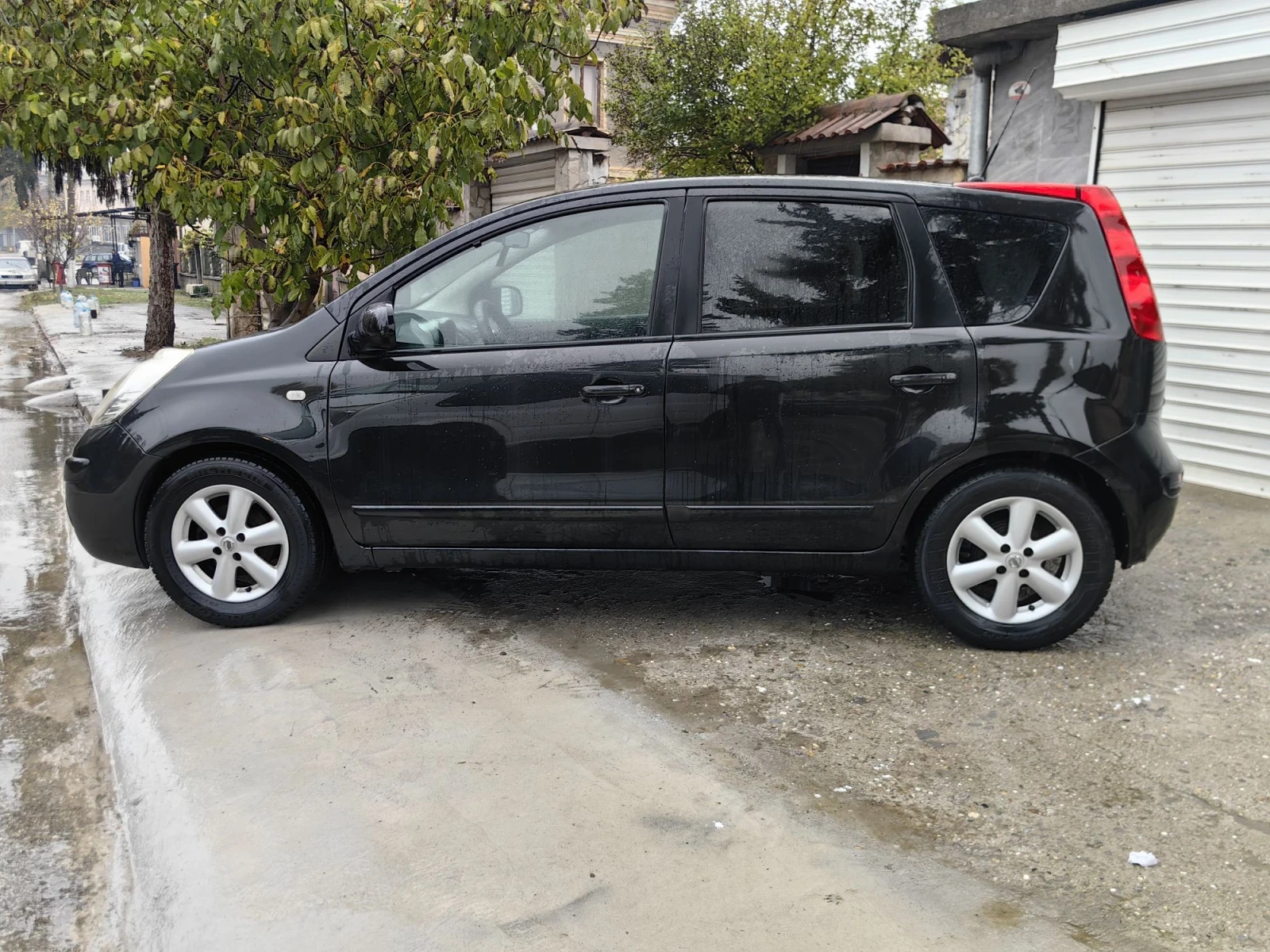 Nissan Note 1.4i 80kc BENZIN!! , снимка 8 - Автомобили и джипове - 56745400