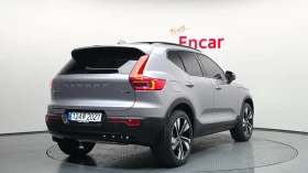 Volvo XC40 * 2.0 B4 Ultra Dark* , снимка 11
