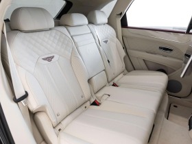Bentley Bentayga V8/ AZURE/ BLACKLINE/ PANO/ 22/ TV/ , снимка 15 - Автомобили и джипове - 45842327