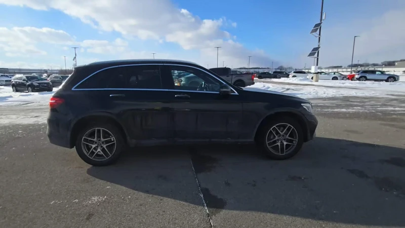 Mercedes-Benz GLC 300 4MATIC /BURMESTER/360 кам/Пано./м. точка/, снимка 5 - Автомобили и джипове - 48696709