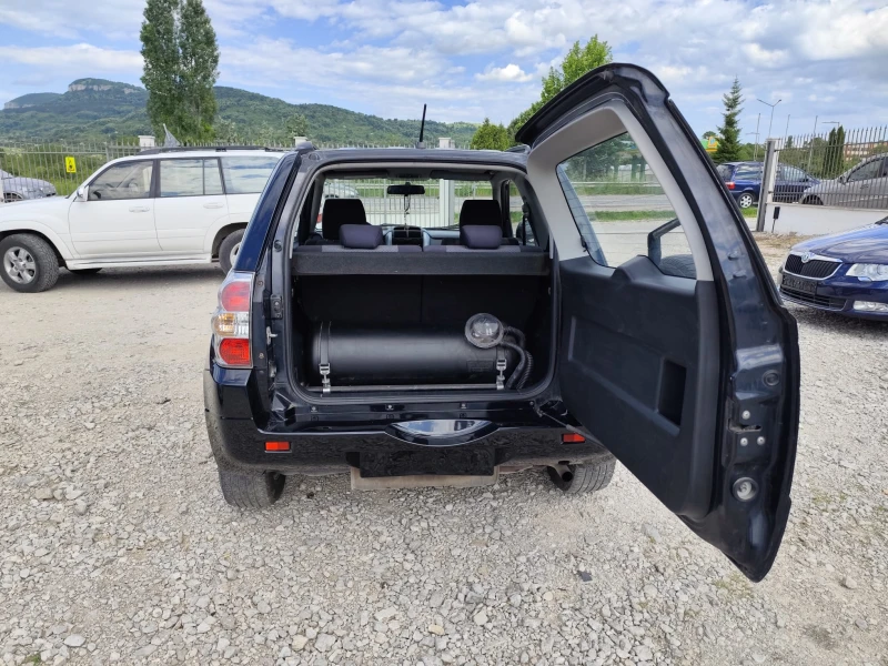 Suzuki Grand vitara 1.6 бензин Италия, снимка 7 - Автомобили и джипове - 48705835