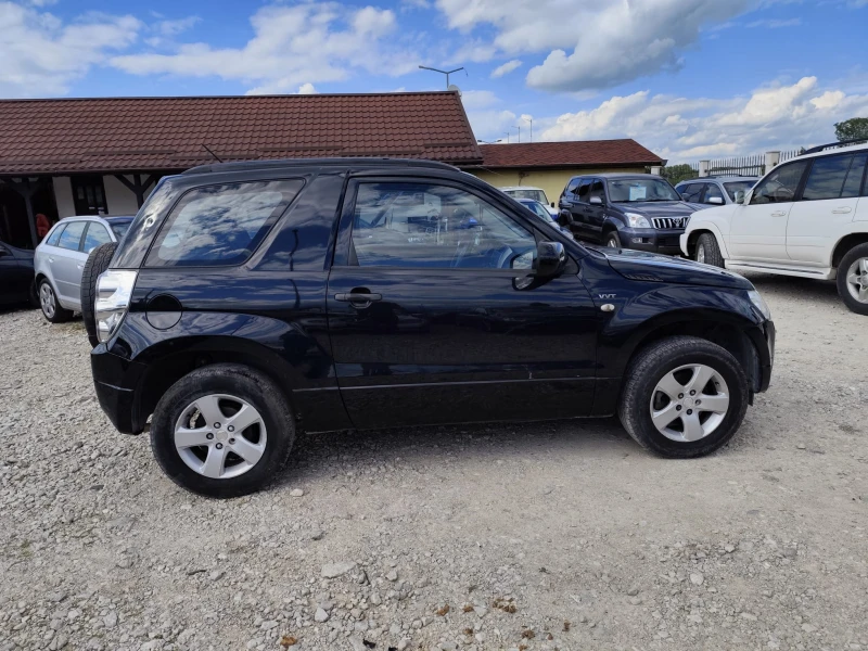 Suzuki Grand vitara 1.6 бензин Италия, снимка 4 - Автомобили и джипове - 48705835