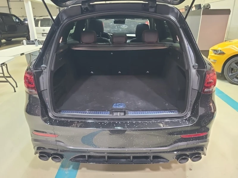 Mercedes-Benz GLC * AMG 43 * CARFAX * БЕЗ ПЪРВОНАЧАЛНА ВНОСКА, снимка 13 - Автомобили и джипове - 52694799
