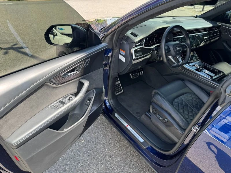Audi SQ8 4.0 DHV Automatic, снимка 12 - Автомобили и джипове - 55779700