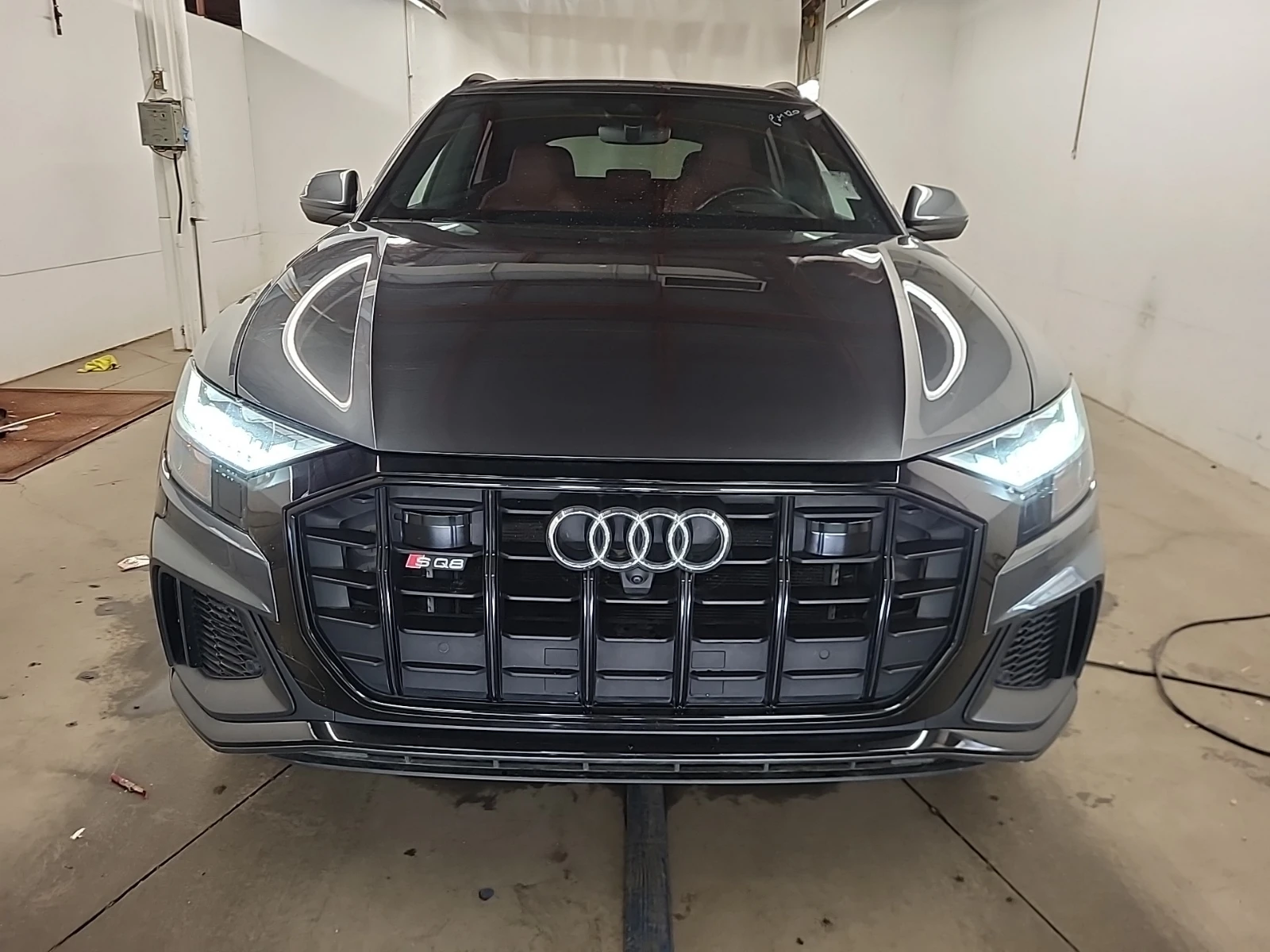 Audi SQ8 * CARFAX * АвтоКредит * Цена до България*  - изображение 6