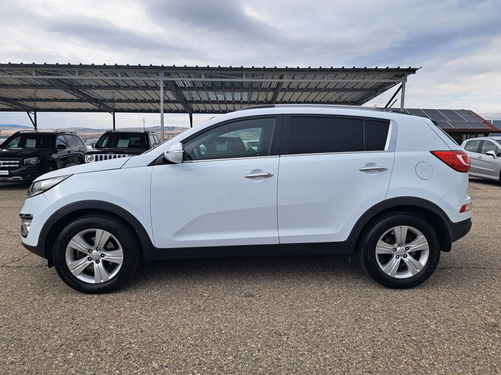 Kia Sportage 1, 7 crdi - изображение 8