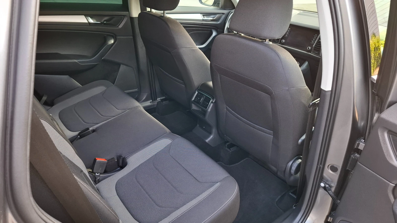Skoda Kodiaq 2.0TDI, TOP, 7места+ KeylessGo DSG - изображение 8