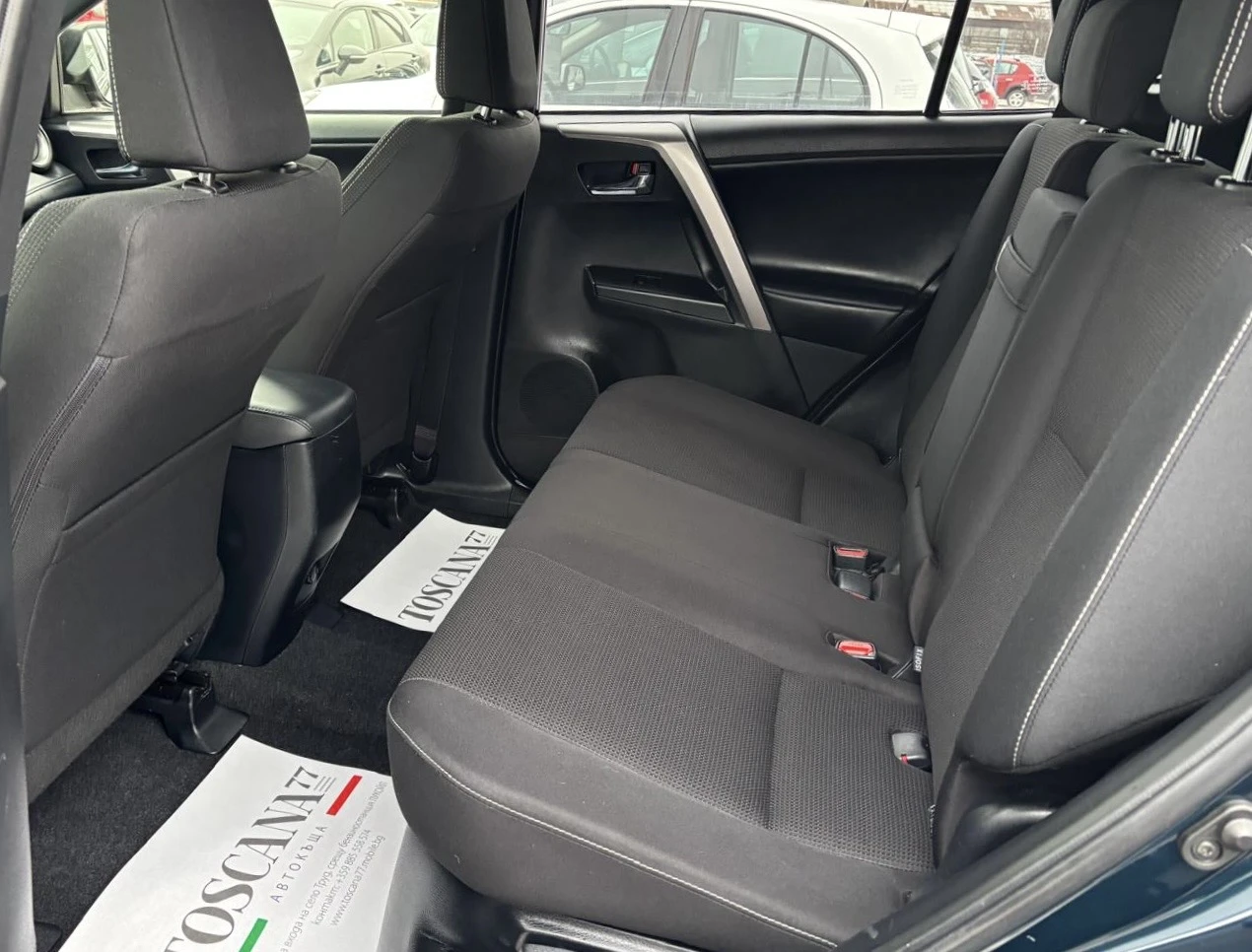 Toyota Rav4 2.5Hybrid* 4x4* Distronic* ������* �������� ������ | Mobile.bg � ����������� 11