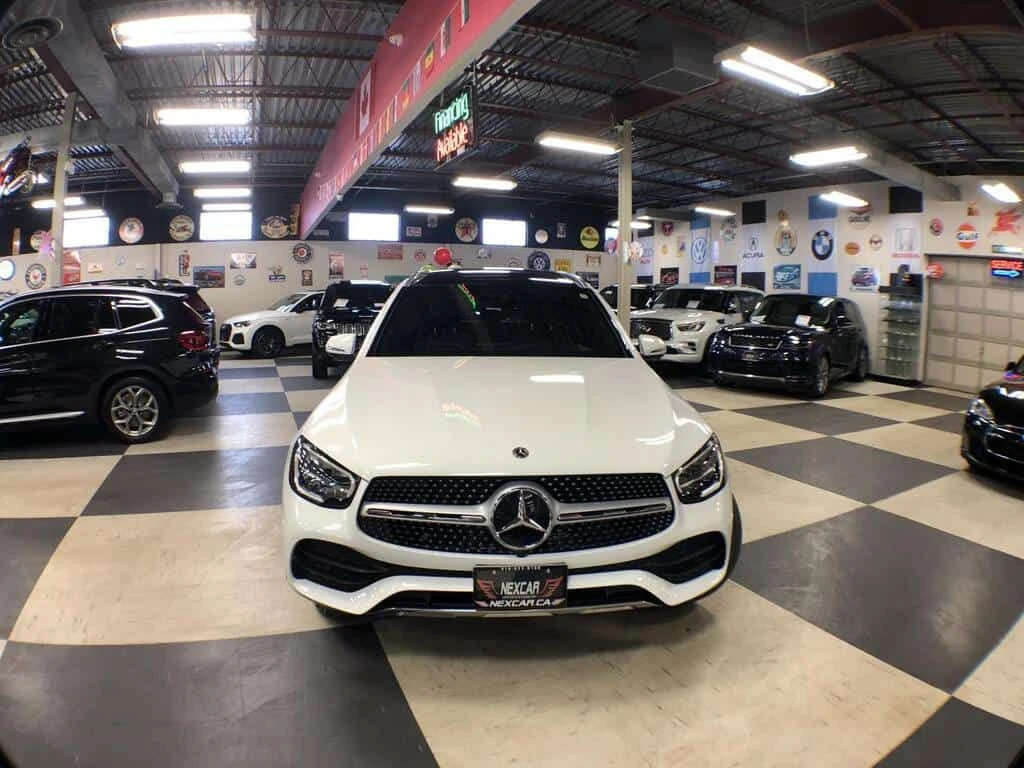 Mercedes-Benz GLC * 300 AMG PKG 4MATIC LEATHER PAN/ROOF NAV CAMERA *, снимка 2 - Автомобили и джипове - 54093958