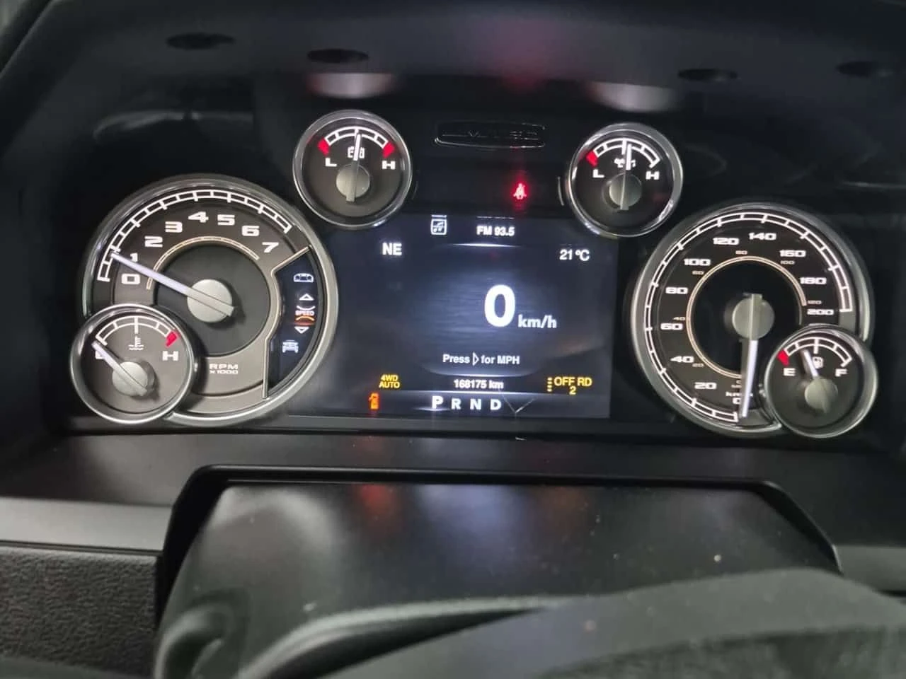 Dodge RAM 1500 * Limited * 2 КЛЮЧА * ПОДГРЕВ * ПАМЕТ * NAVI, снимка 8 - Автомобили и джипове - 54585950