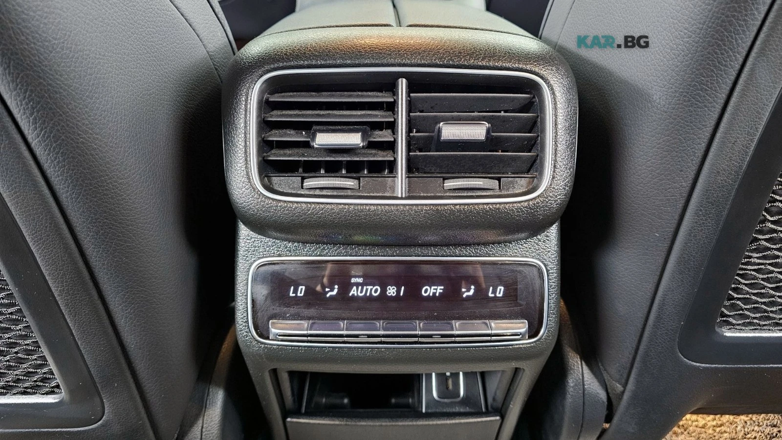 Mercedes-Benz GLE 400 * AMG* 4MATIC* ПОДГРЕВ* ОБДУХВАНЕ* ПАНОРАМА* BURME, снимка 17 - Автомобили и джипове - 54660075