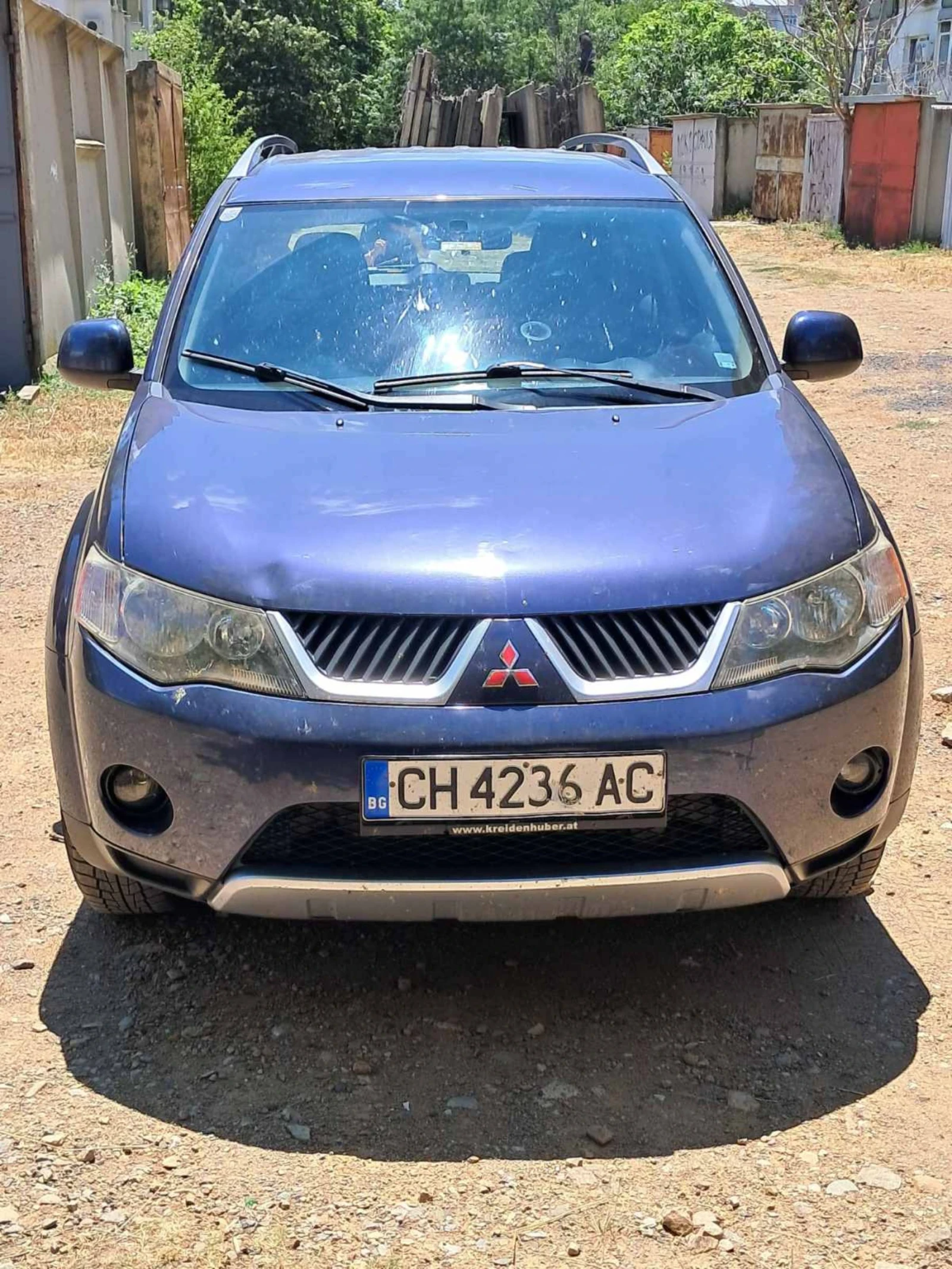 Mitsubishi Outlander 2.0 DID, снимка 2 - Автомобили и джипове - 55391734