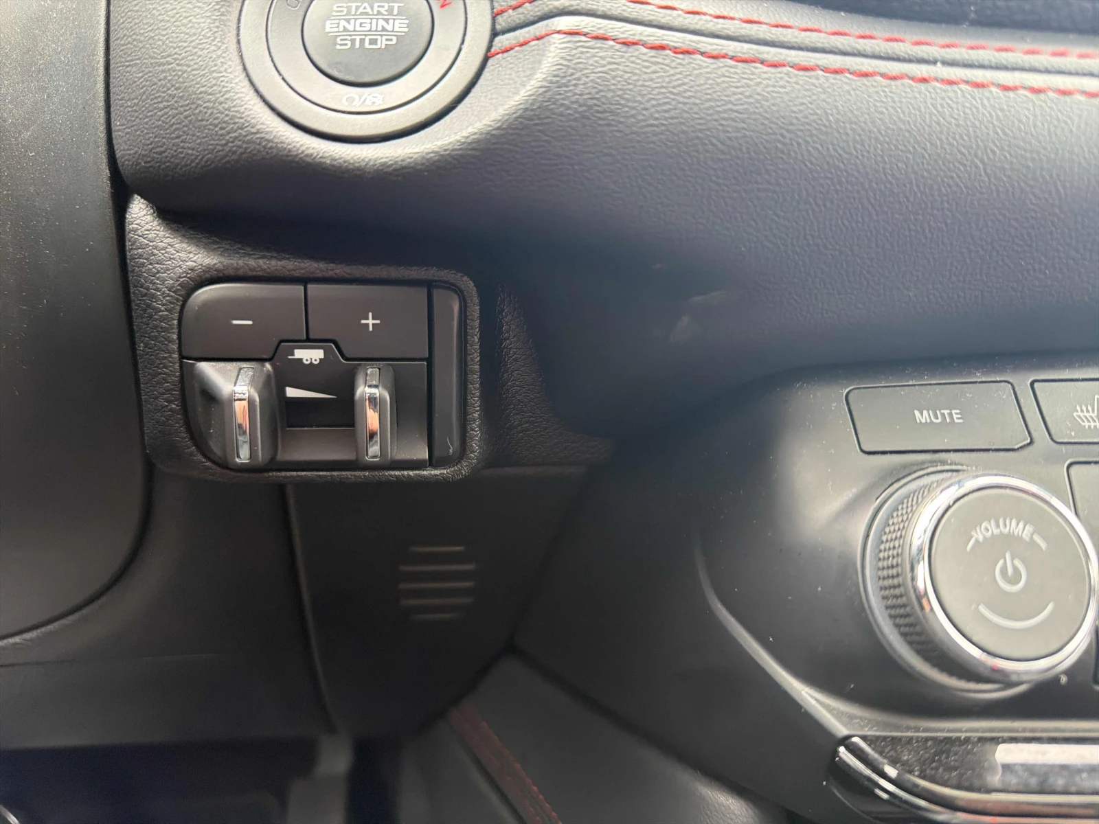 Dodge Durango GT HEMI V8, АВТОКРЕДИТ, снимка 16 - Автомобили и джипове - 55925171