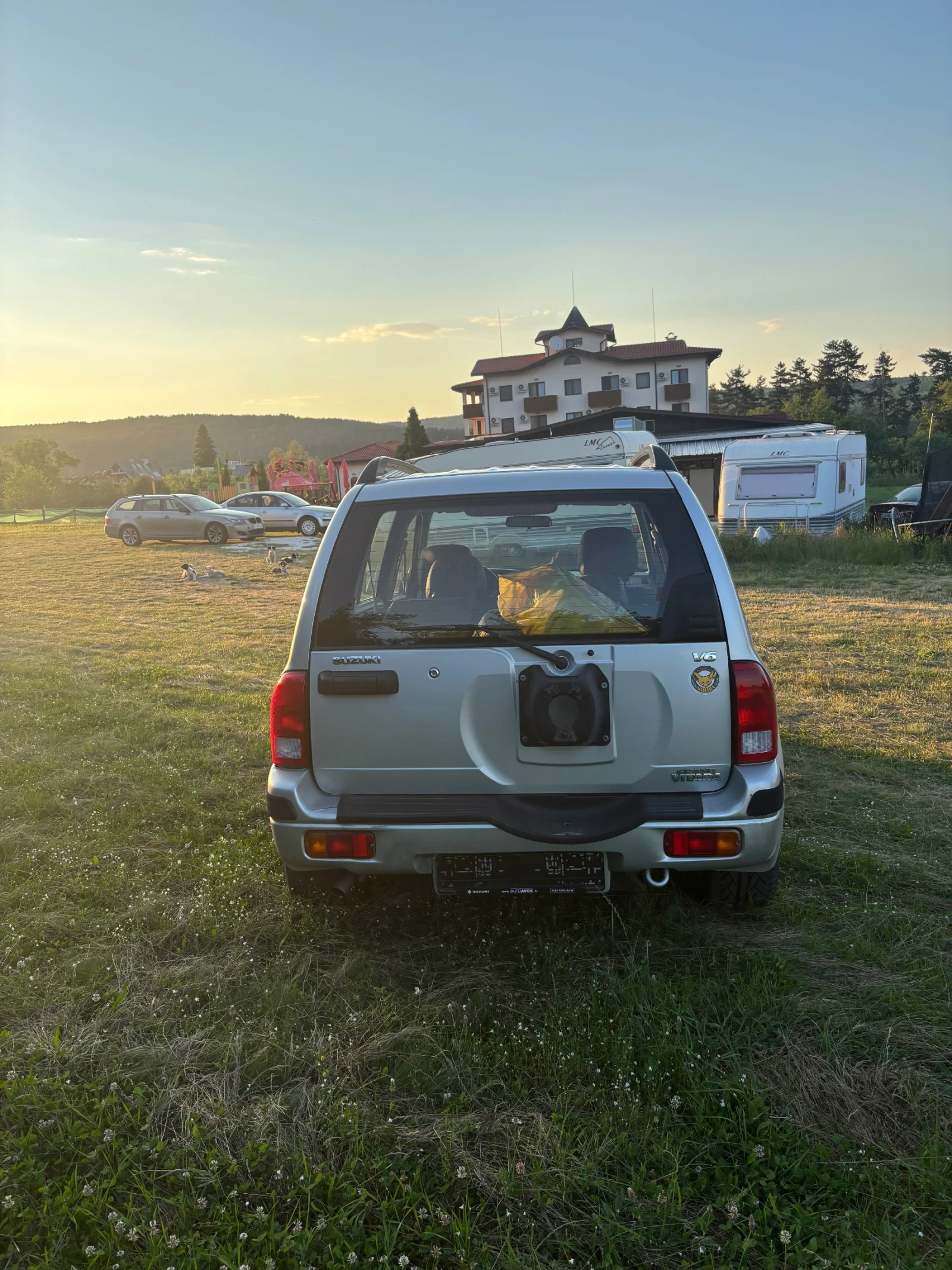 Suzuki Grand vitara, снимка 2 - Автомобили и джипове - 56045720