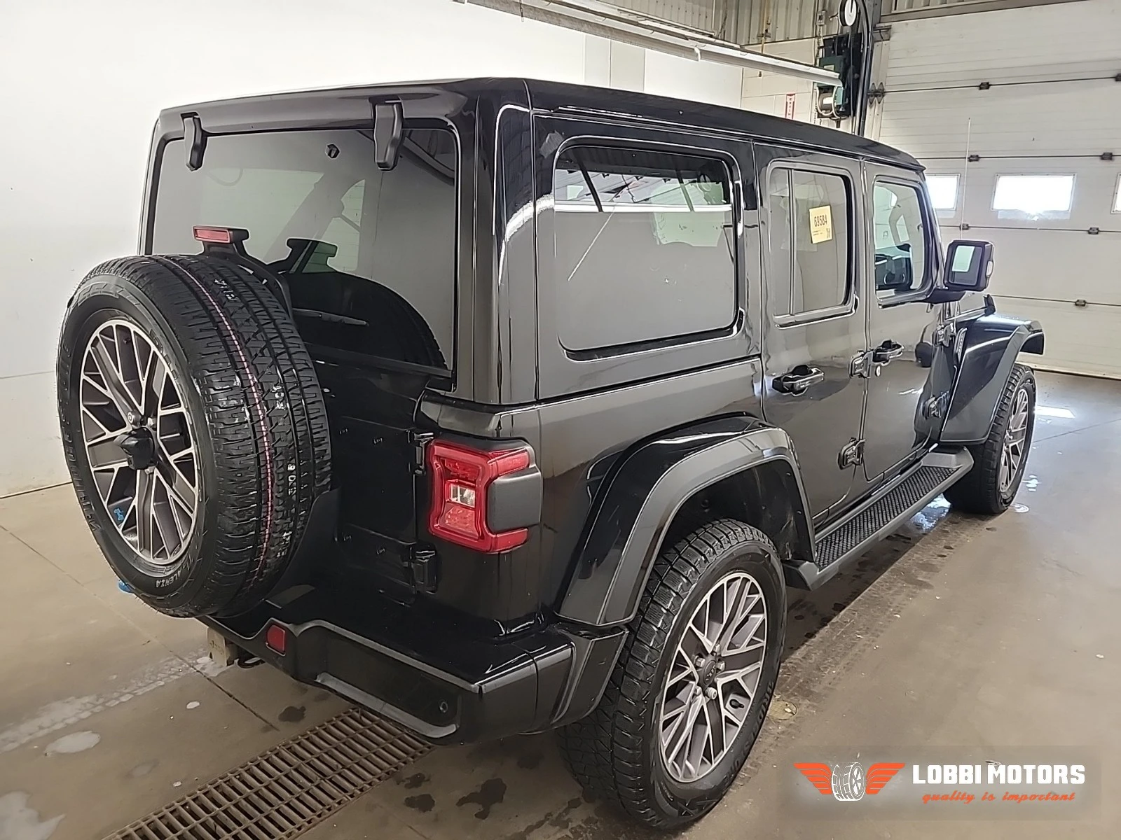 Jeep Wrangler, снимка 3 - Автомобили и джипове - 56098741