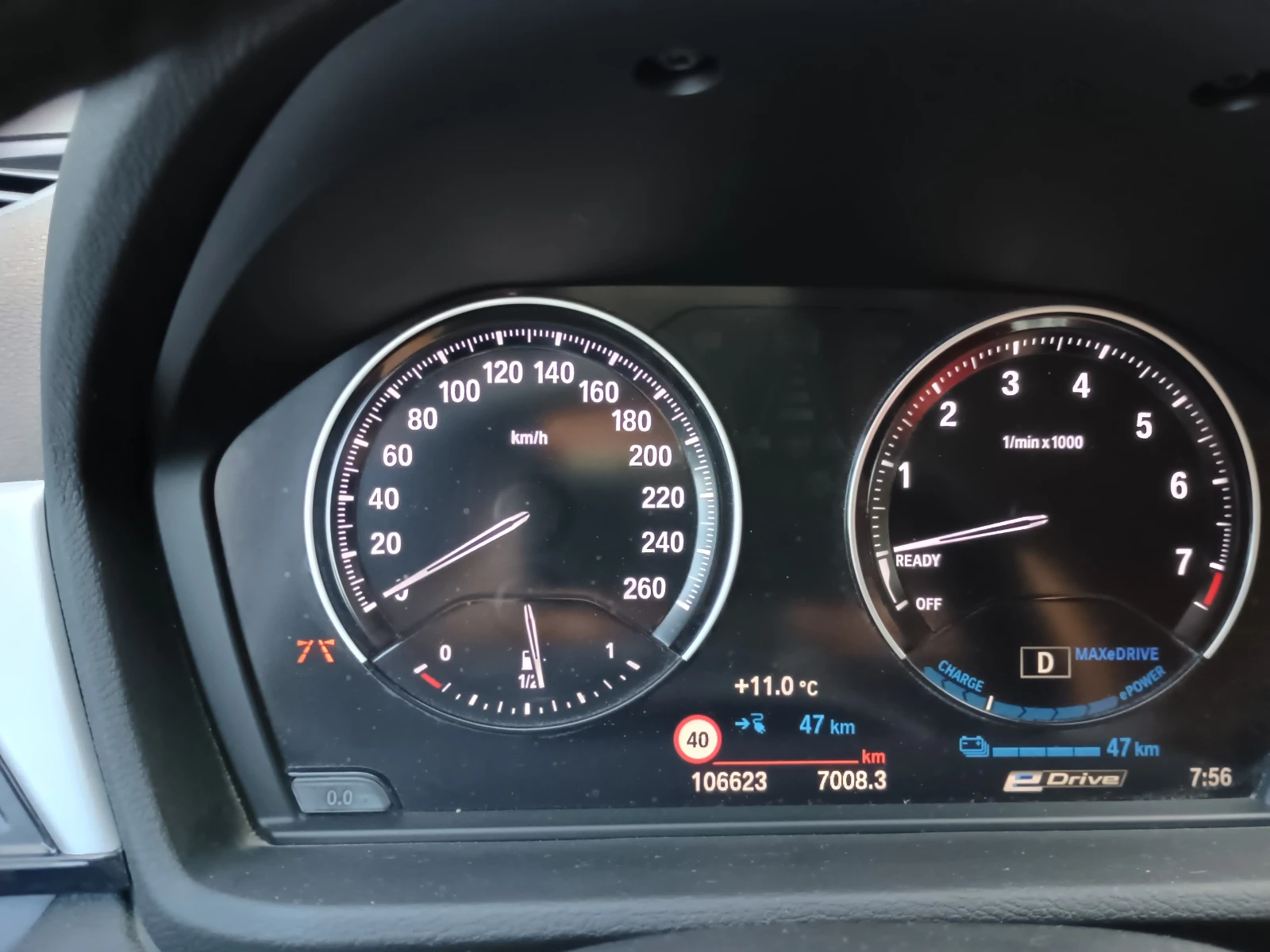 BMW X1 X DRIVE 25e, снимка 17 - Автомобили и джипове - 56319534