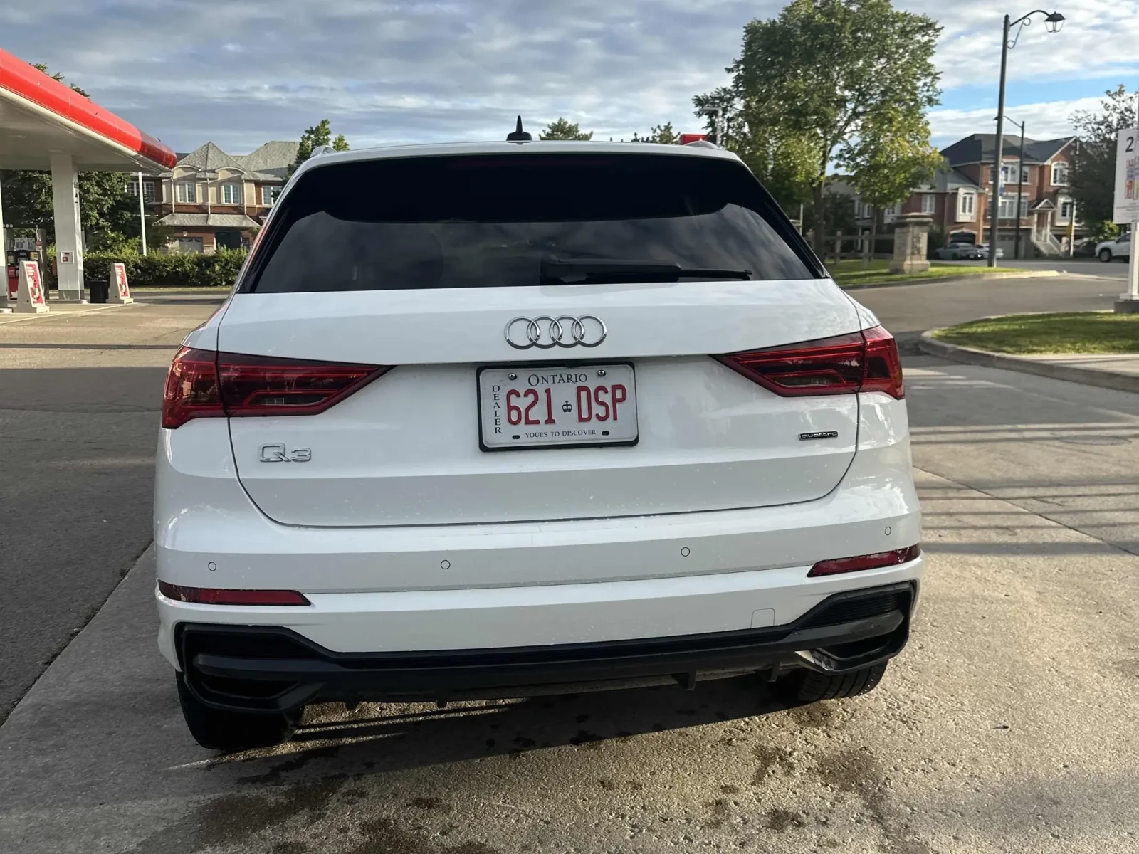 Audi Q3 Progressiv / Distronic / Led / Carfax, снимка 5 - Автомобили и джипове - 56315080