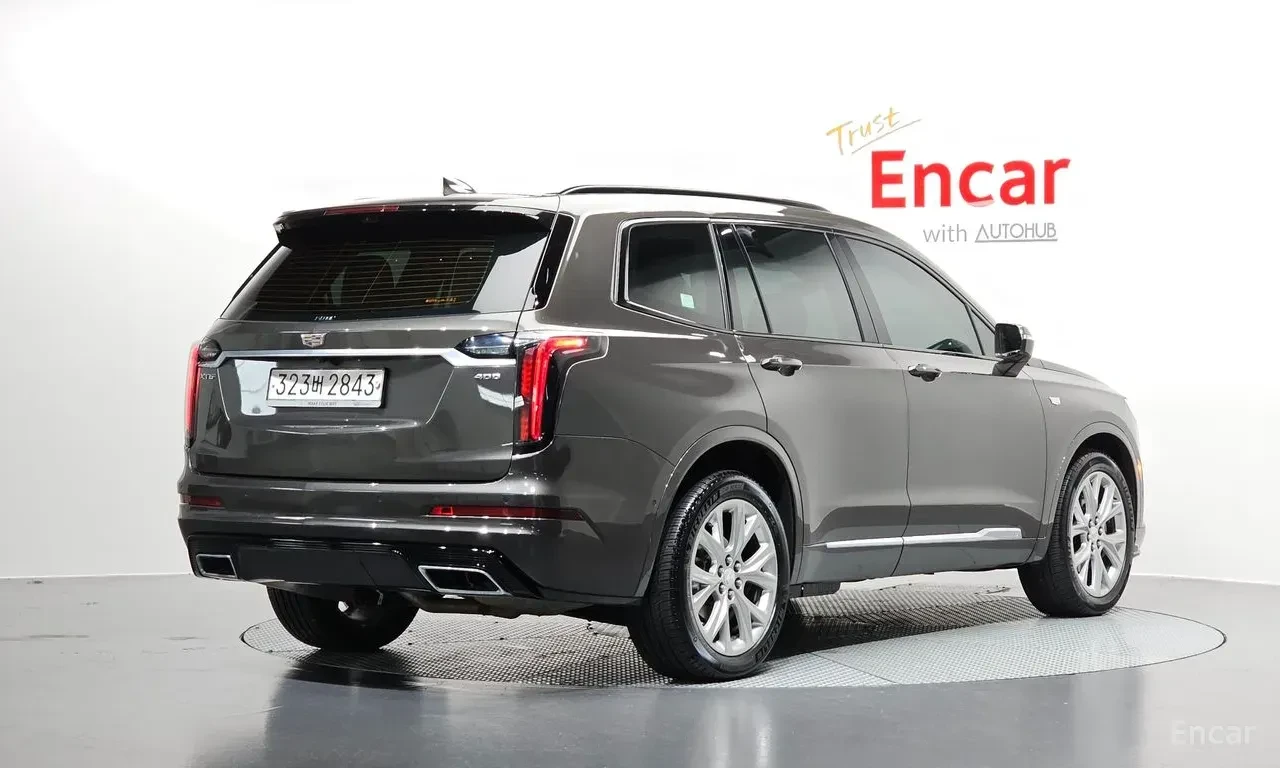 Cadillac XT6 3.6 AWD* BOSE* 360 КАМЕРИ* КРАЙНА ЦЕНА* , снимка 3 - Автомобили и джипове - 56654899