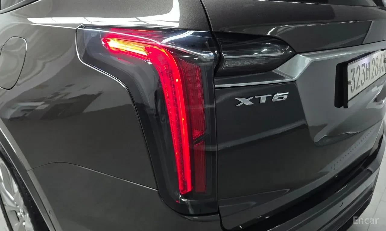 Cadillac XT6 3.6 AWD* BOSE* 360 КАМЕРИ* КРАЙНА ЦЕНА* , снимка 6 - Автомобили и джипове - 56654899