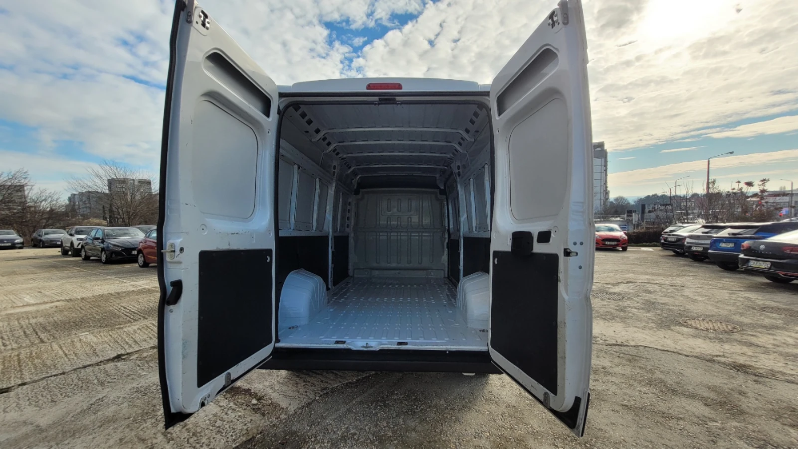 Citroen Jumper L3H2 2.2 BlueHDI - изображение 9