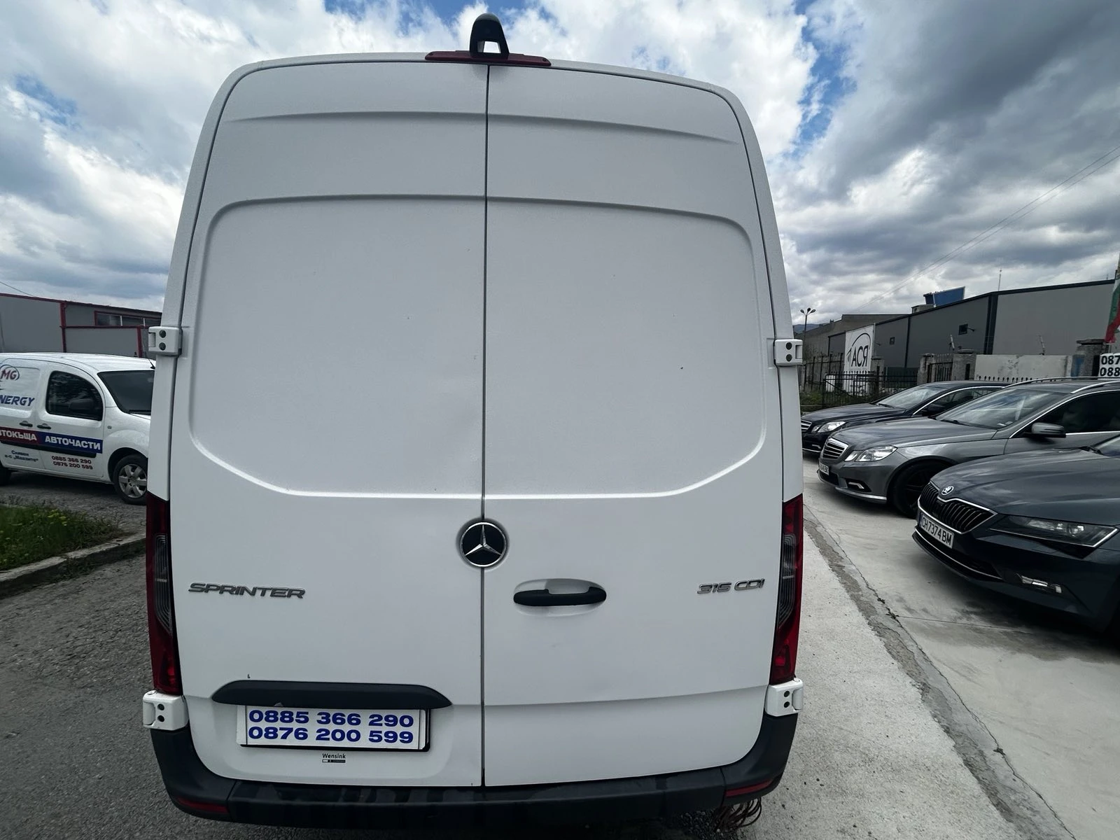 Mercedes-Benz Sprinter 315 проект за кемпер, снимка 4 - Бусове и автобуси - 54243010