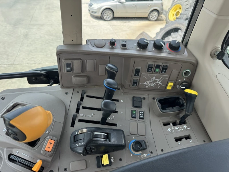 Трактор John Deere 6175M -ЛИЗИНГ ДО % ГОДИНИ ЛИХВА 3.95%, снимка 12 - Селскостопанска техника - 50661180