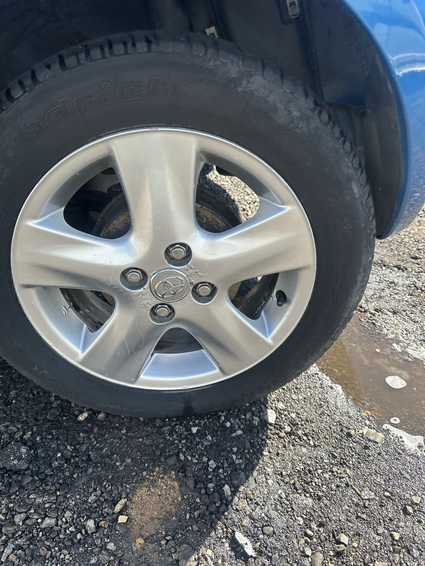 Джанти за Toyota Yaris, снимка 2 - Гуми и джанти - 54909698