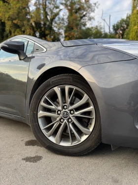 Toyota Avensis 2.0D4D 74хил км, снимка 6