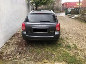 Toyota Avensis 2.2Dcat НА ЧАСТИ, снимка 2