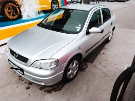 Opel Astra, снимка 1 - Автомобили и джипове - 45846452