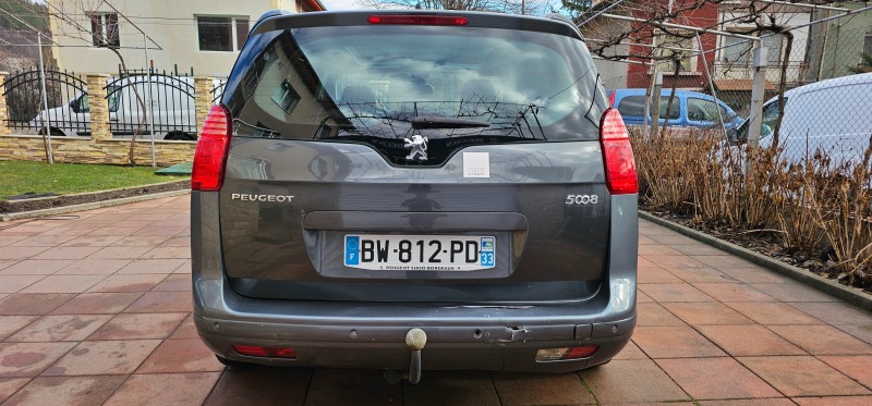 Peugeot 5008 1.6HDI ! ИЗКЛЮЧИТЕЛНО ЗАПАЗЕН АВТОМОБИЛ, снимка 9 - Автомобили и джипове - 44507739