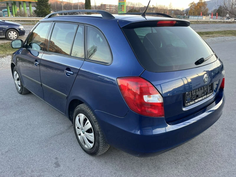 Skoda Fabia 1.2I 70кс. 169 000км EURO 4 КЛИМАТРОНИК , снимка 5 - Автомобили и джипове - 48131712