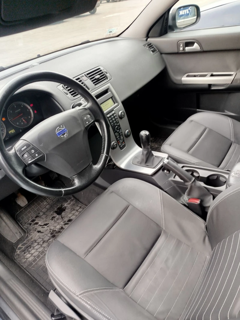 Volvo V50, снимка 9 - Автомобили и джипове - 48653101